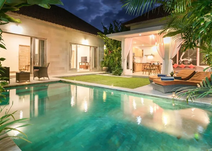 Briana By R Us Villa Seminyak (Bali)